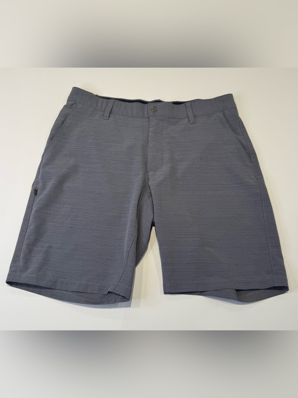 BYLT Premium Basics Men's Large Kinetic Shorts Grey Performance Golf